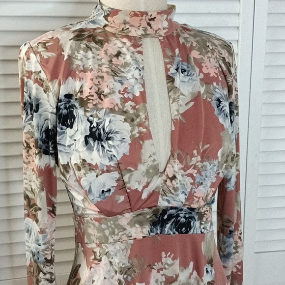 Floral Peach Dusty Blue Long Sleeve Deep V Cut Out Dress - Picture 1 of 9